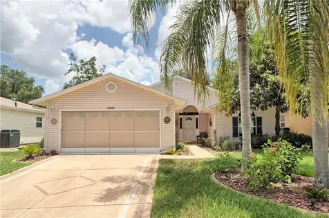 32930 Rambling Oaks Court Leesburg FL 34748