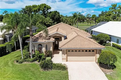 7406 Fairlinks Court Sarasota FL 34243