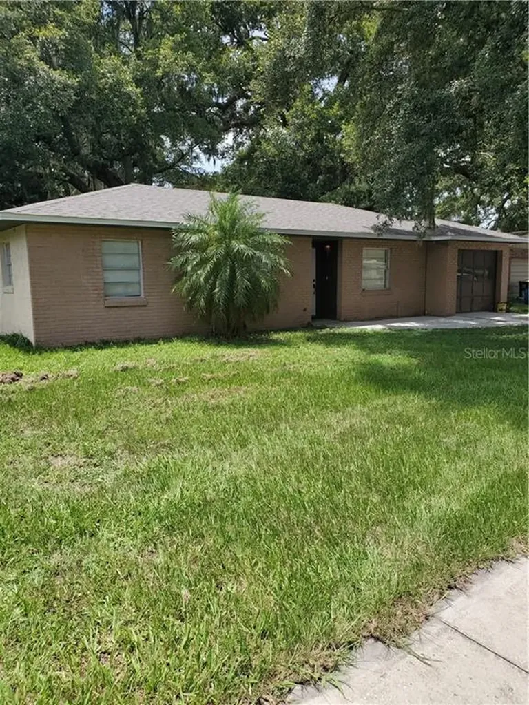 1434 Morganwood Drive Lakeland FL 33801