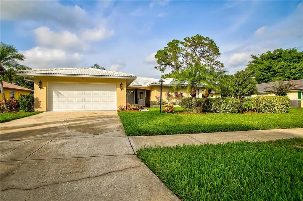 3987 Lemonwood Drive Sarasota FL 34232