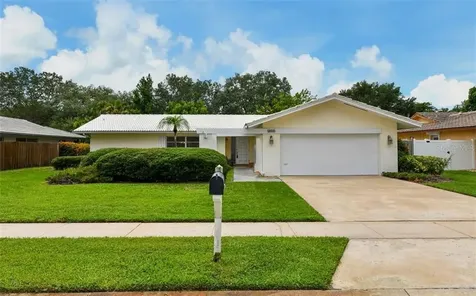 2932 Captiva Drive Sarasota FL 34231