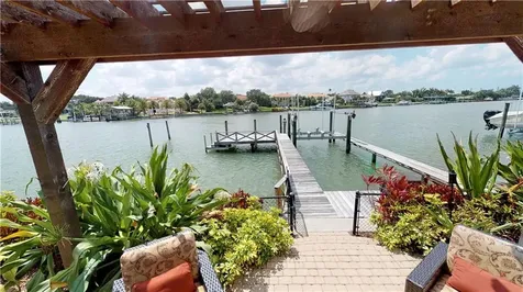 303 Buttonwood Lane Largo FL 33770