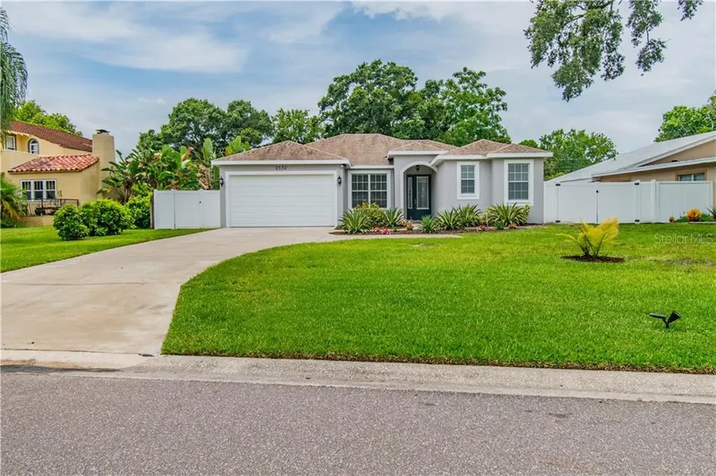 2530 Granada Circle E St Petersburg FL 33712