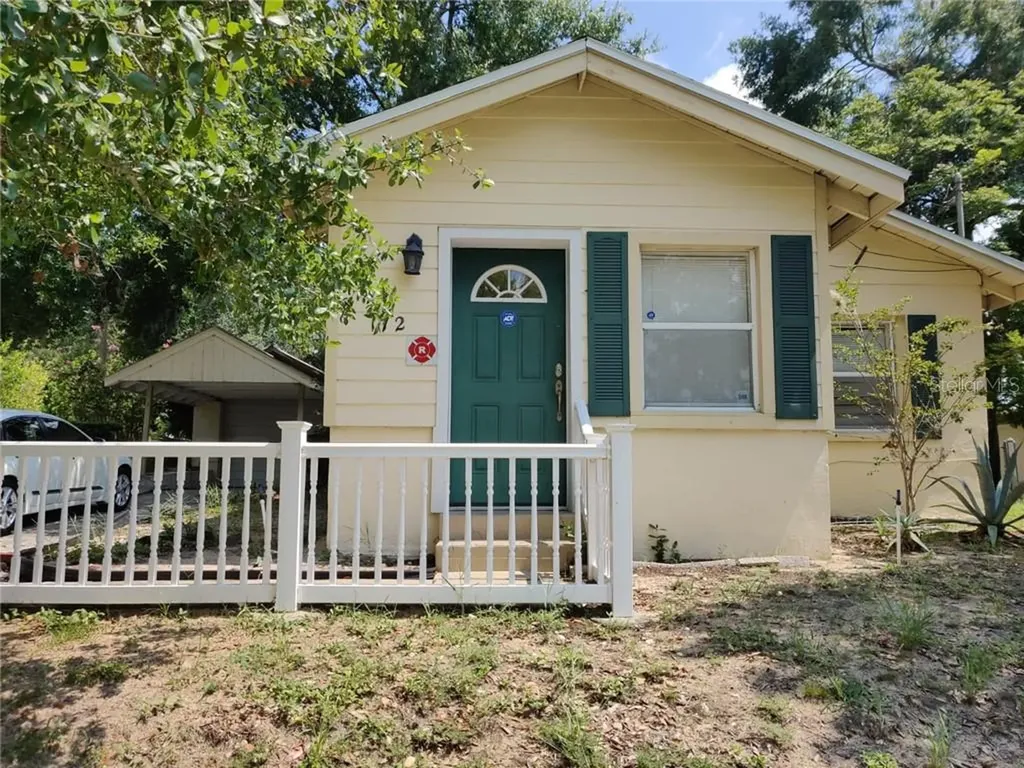 172 E Highland Avenue Clermont FL 34711