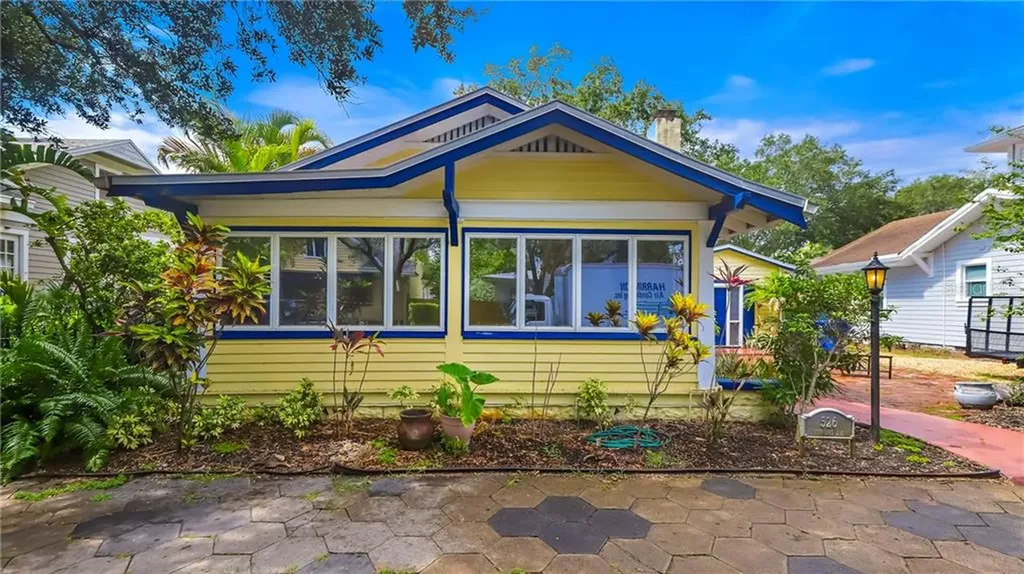 526 11th Avenue NE St Petersburg FL 33701
