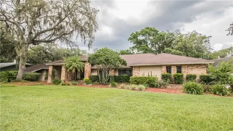 2704 Forest Club Drive Plant City FL 33566