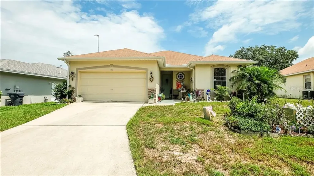 142 Lake Daisy Terrace Winter Haven FL 33884