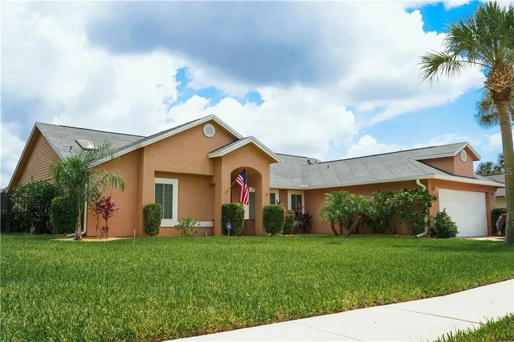 2631 Eagles Nest Court Orlando FL 32837