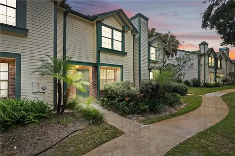 2887 Harbour Grace Court Apopka FL 32703