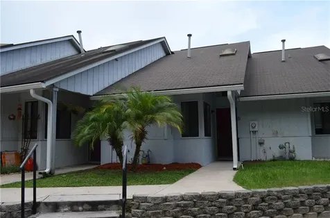 101 N Hill Avenue Deland FL 32724
