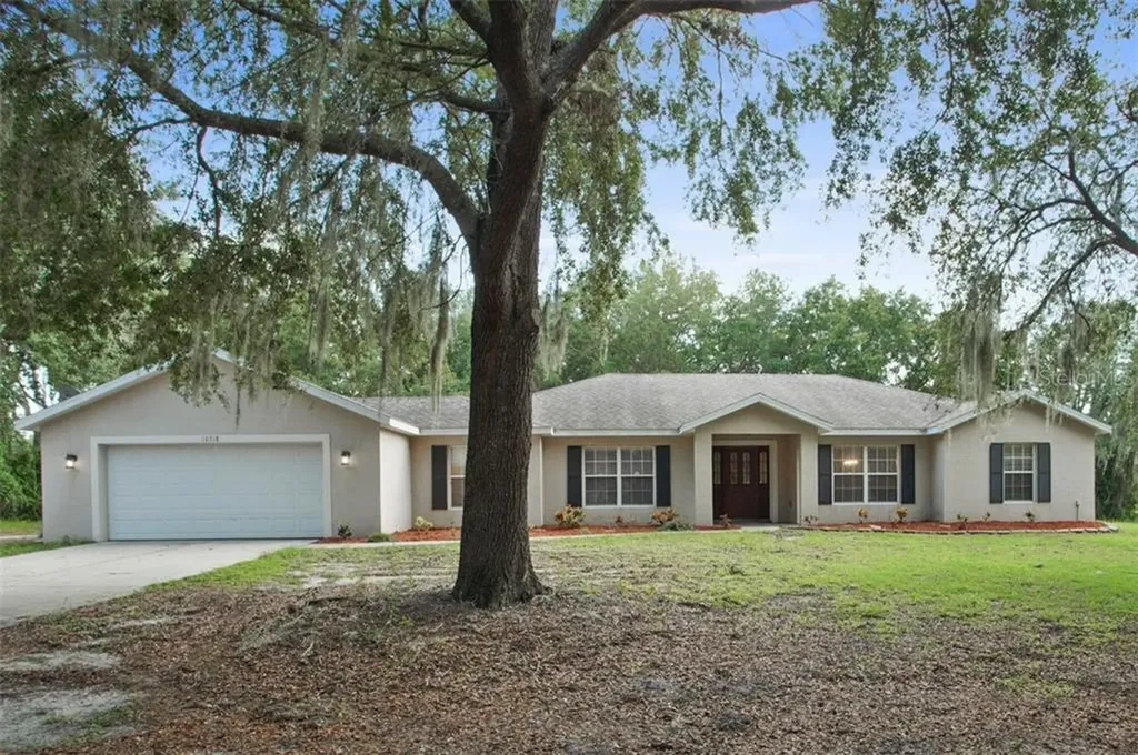 10718 S Em En El Grove Road Leesburg FL 34788