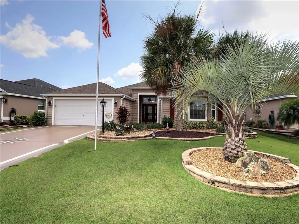 1318 Centerville Place The Villages FL 32162