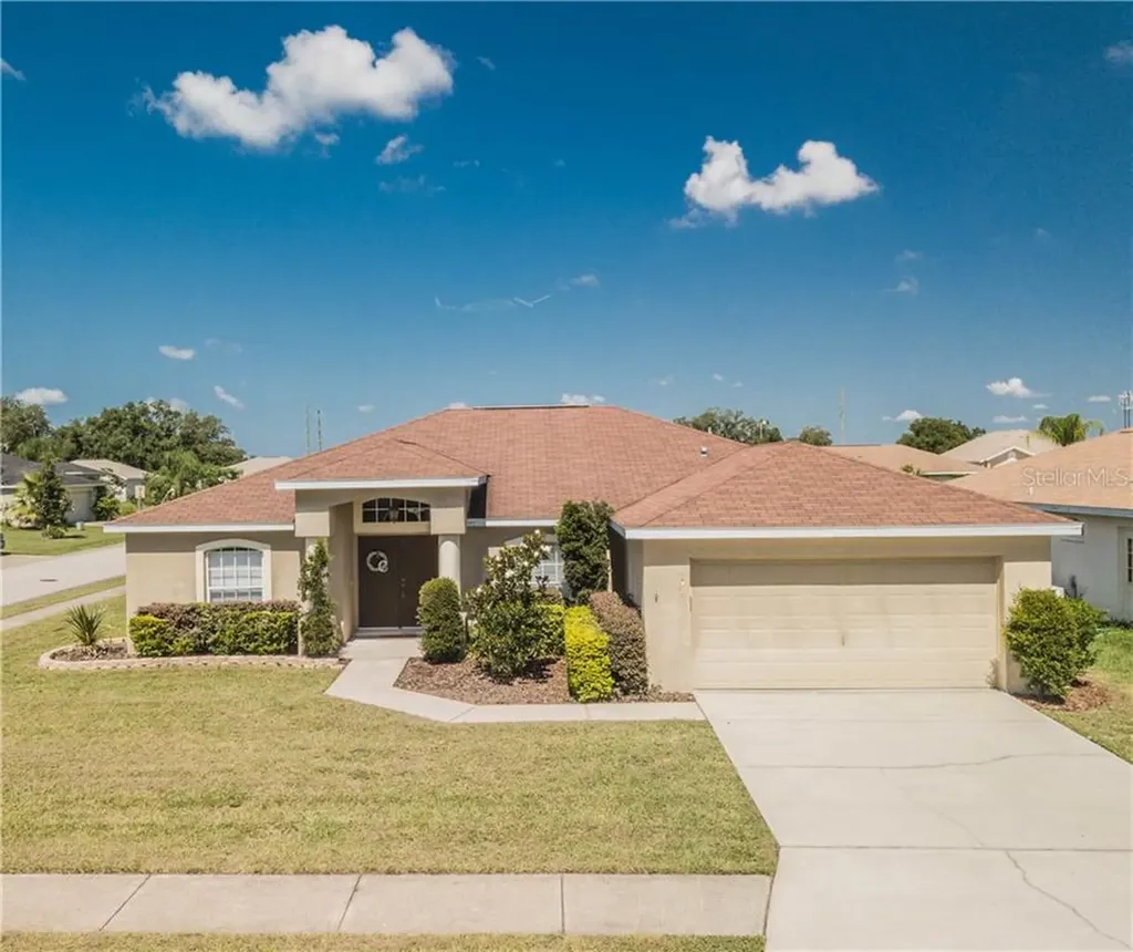5245 Snowy Heron Drive Lakeland FL 33812