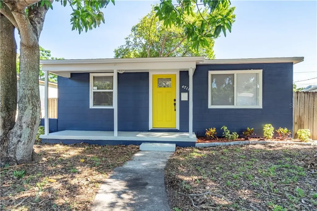 4711 22nd Avenue N St Petersburg FL 33713