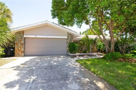 2678 Countryclub Drive Clearwater FL 33761