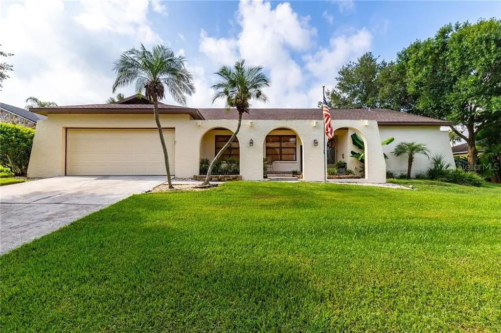 2311 Long Green Court Valrico FL 33596