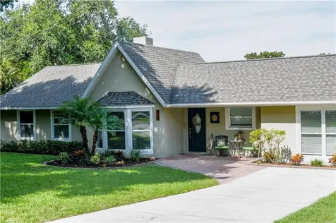 810 S Main Avenue Minneola FL 34715