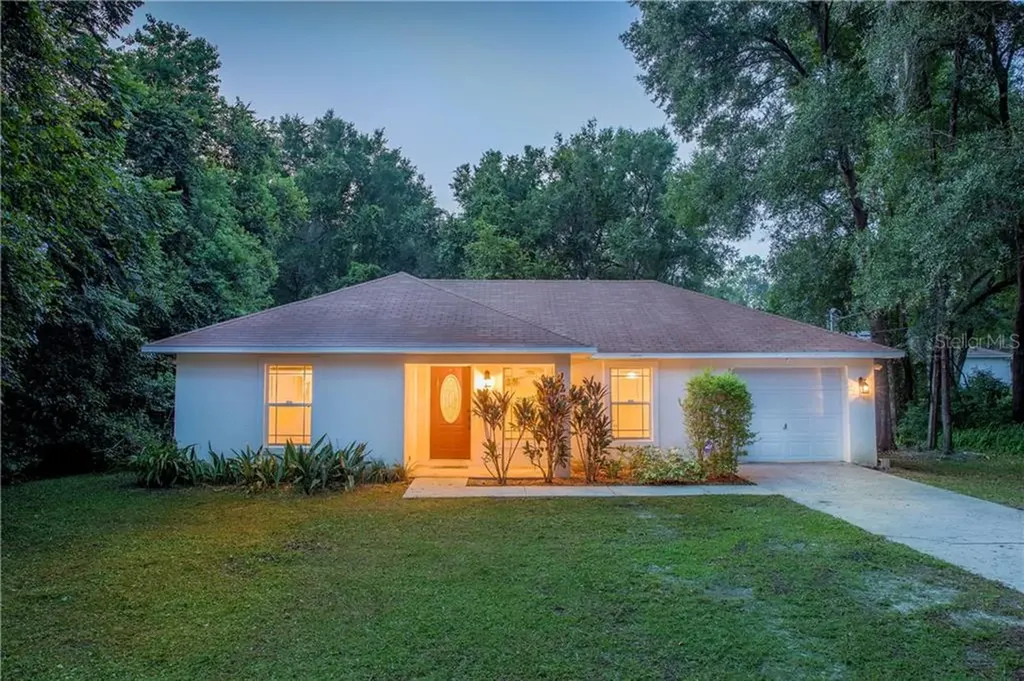 1275 1st Street Orange City FL 32763