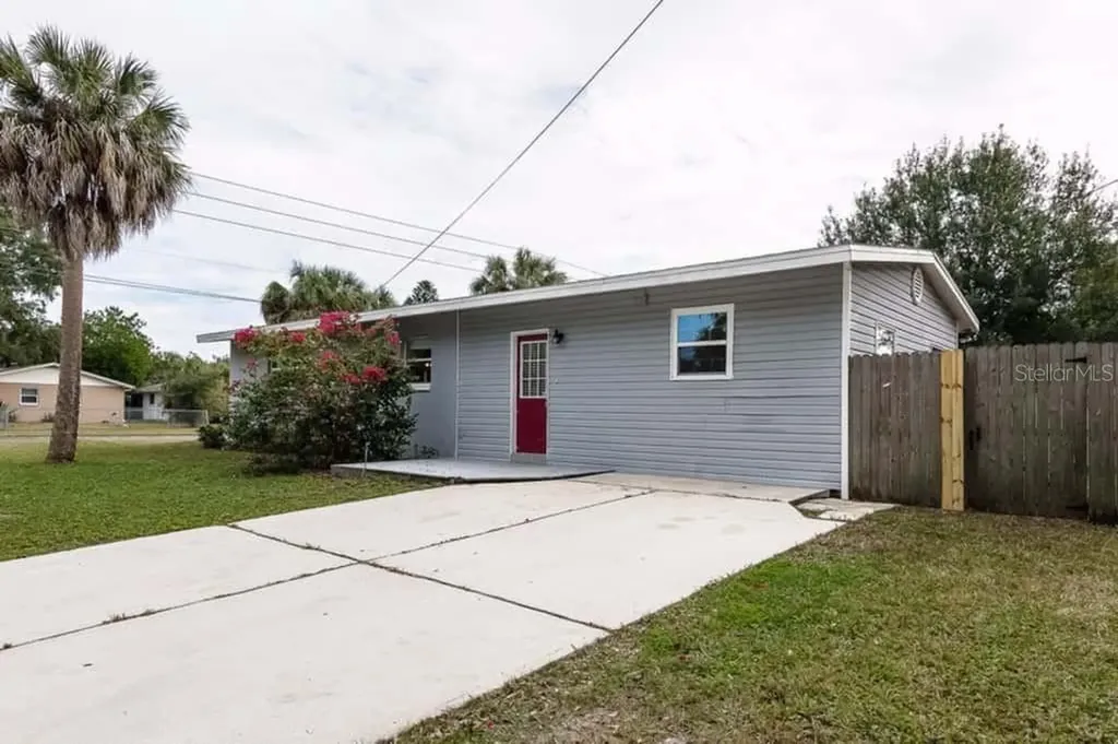 5030 Chancellor Street NE St Petersburg FL 33703