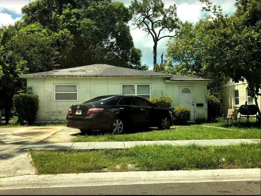 2338 Melrose Avenue S St Petersburg FL 33712