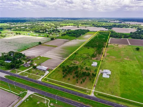 4902 James L Redman Parkway Plant City FL 33567