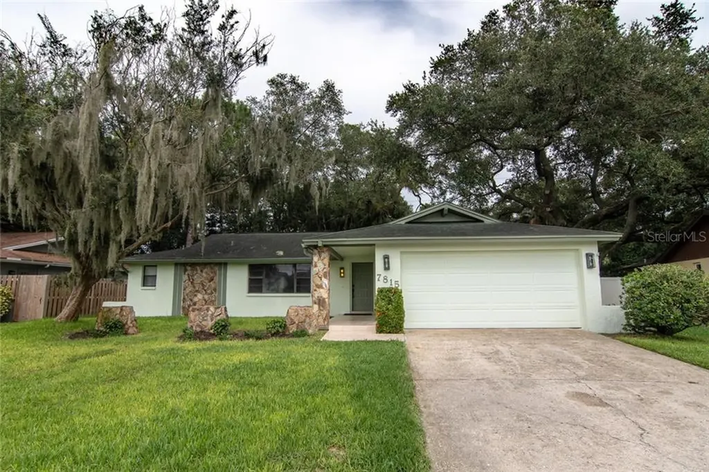 7815 17th Street N St Petersburg FL 33702