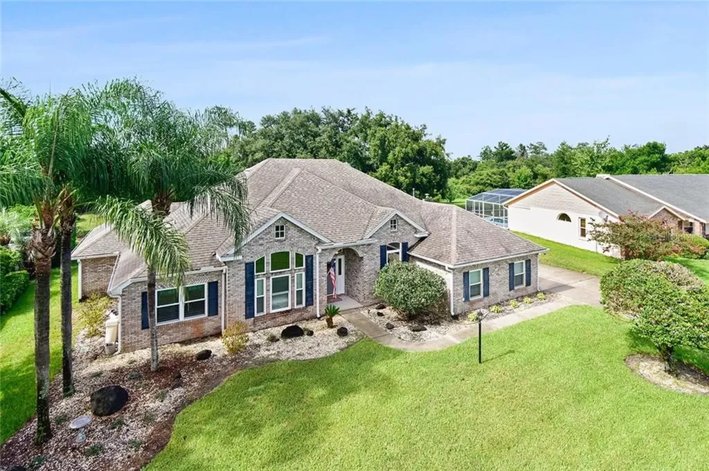 1064 W Seagate Drive Deltona FL 32725