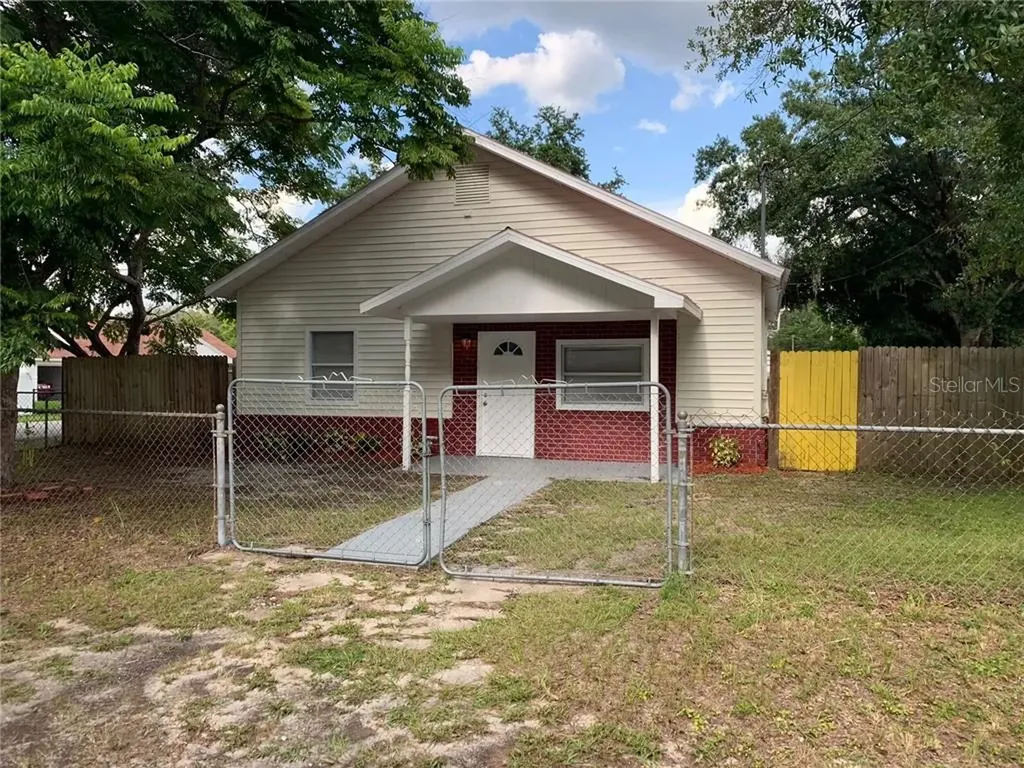 6221 N 44th Street Tampa FL 33610
