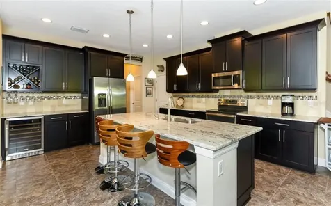 251 Crew Court Sarasota FL 34243