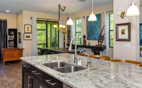 251 Crew Court Sarasota FL 34243