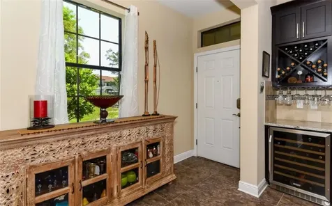 251 Crew Court Sarasota FL 34243