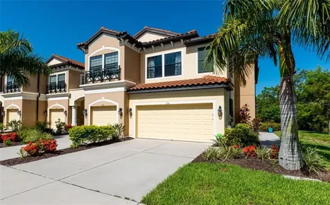 251 Crew Court Sarasota FL 34243