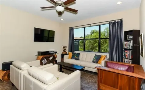 251 Crew Court Sarasota FL 34243
