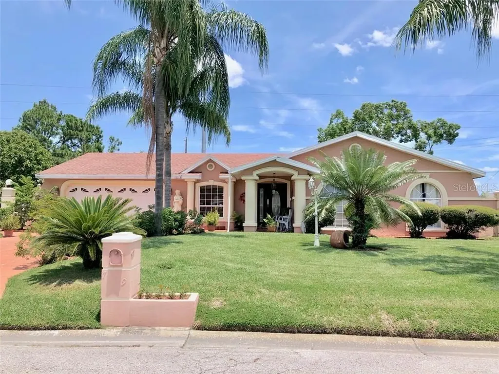 7909 N Woodlynne Avenue Tampa FL 33614