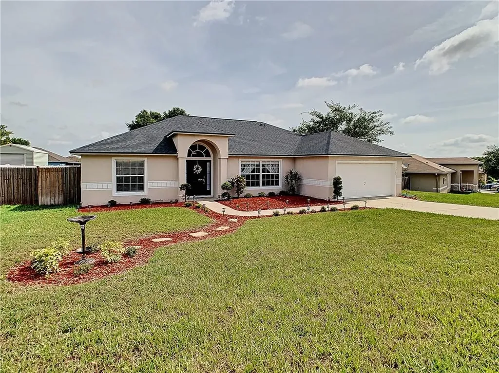 1209 Demoiselle Street Groveland FL 34736