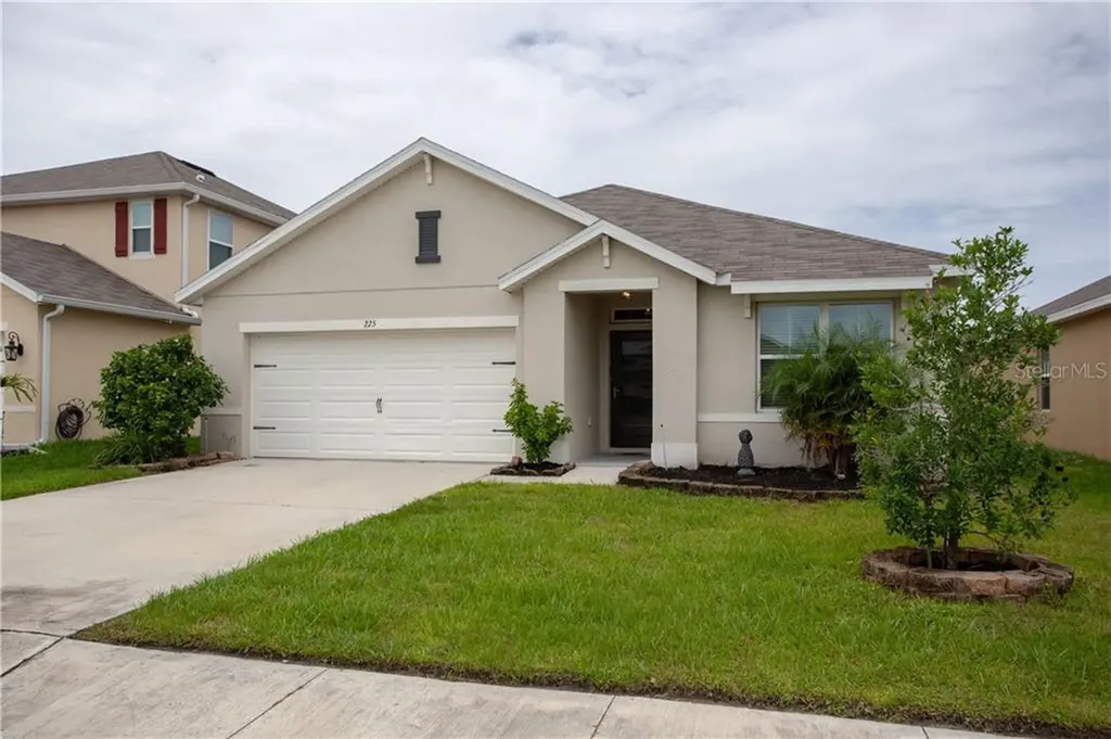 225 Lone Dove Lane Bradenton FL 34212