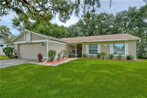 534 Oak Creek Drive Brandon FL 33511