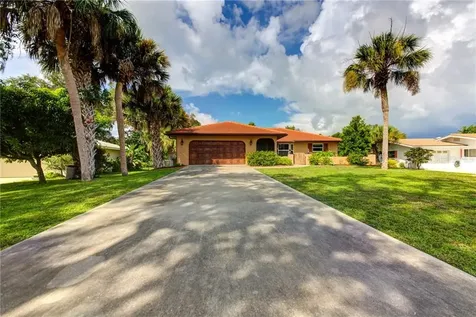 2317 Goya Drive Nokomis FL 34275