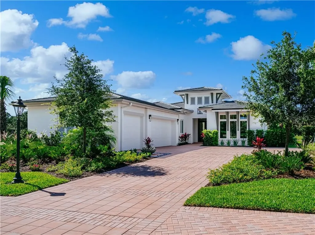 8841 Colonels Court Sarasota FL 34240