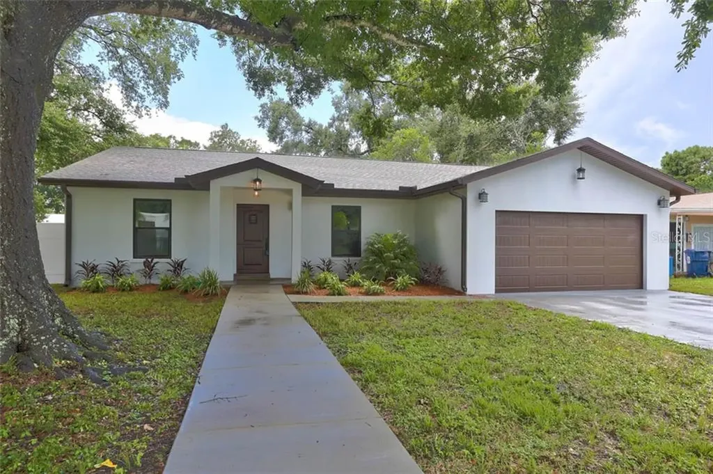 4204 W Estrella Street Tampa FL 33629