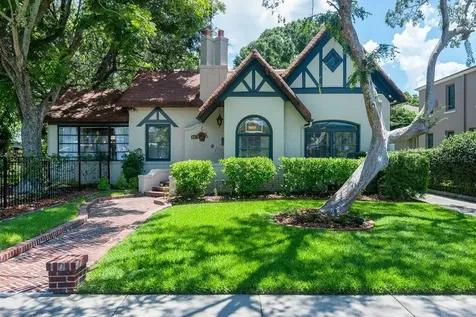 415 W Davis Boulevard Tampa FL 33606