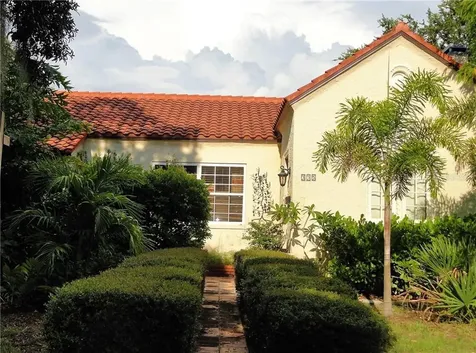 335 47th Street N St Petersburg FL 33713