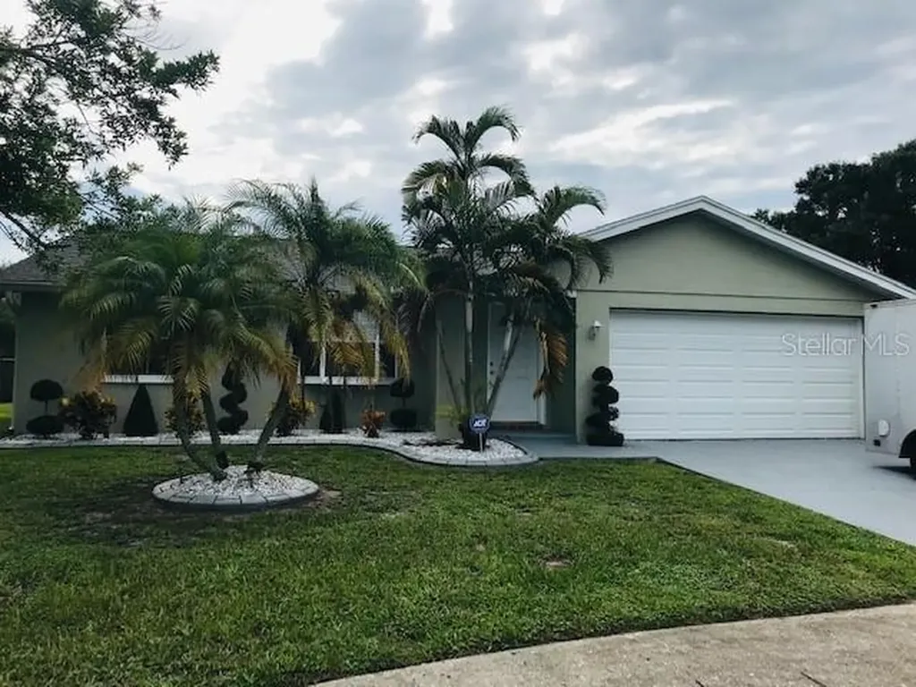11282 Valencia Court Seminole FL 33772