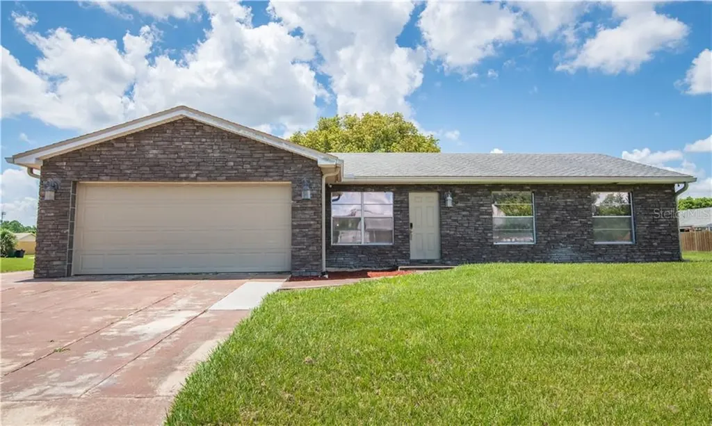98 Citrus Drive Kissimmee FL 34743