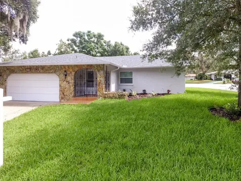 7418 Lake Forest Circle Port Richey FL 34668