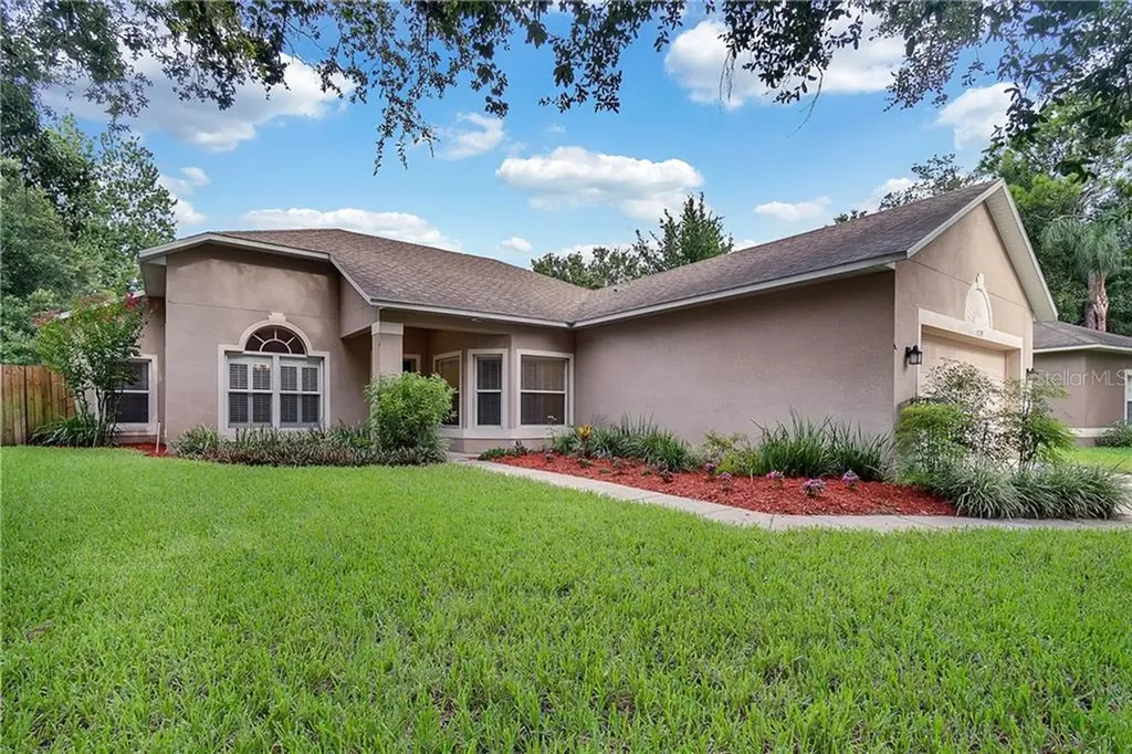 1729 Lucky Pennie Way Apopka FL 32712