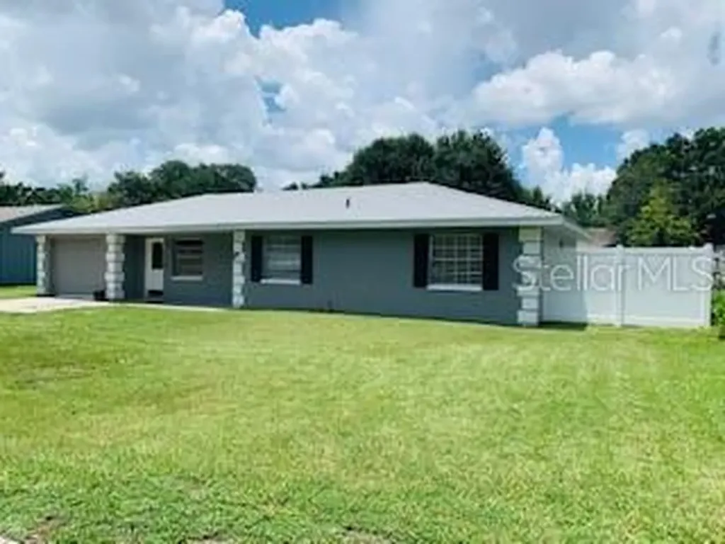 2028 Woodbriar Loop S Lakeland FL 33813