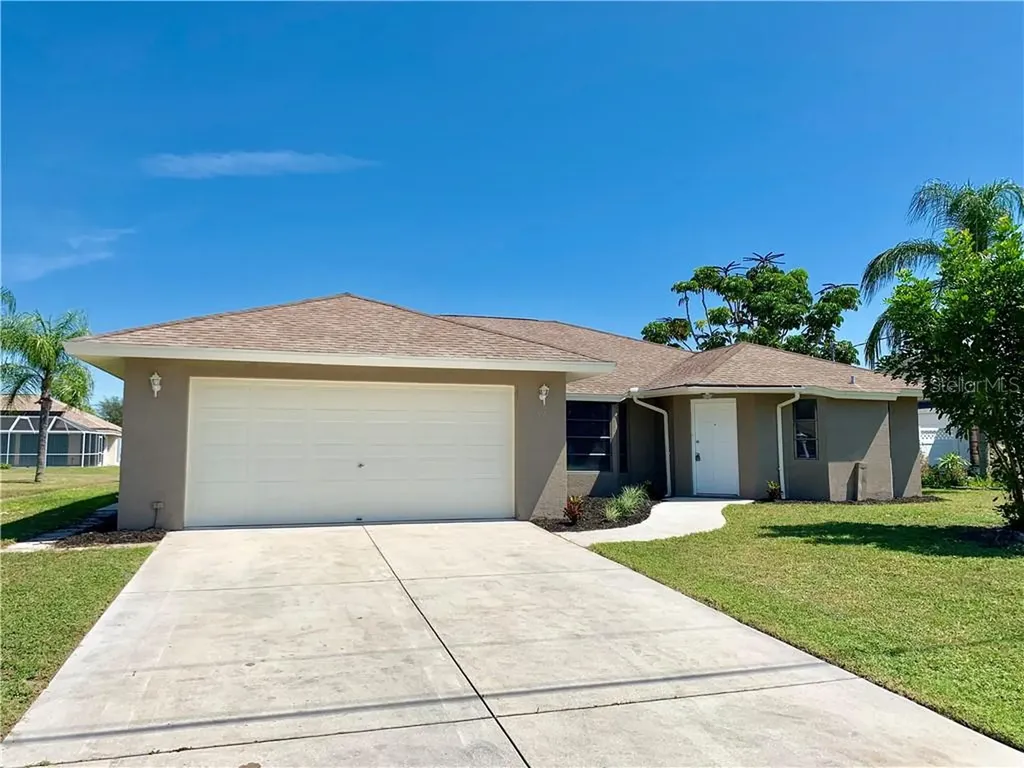 267 Mark Twain Lane Rotonda West FL 33947