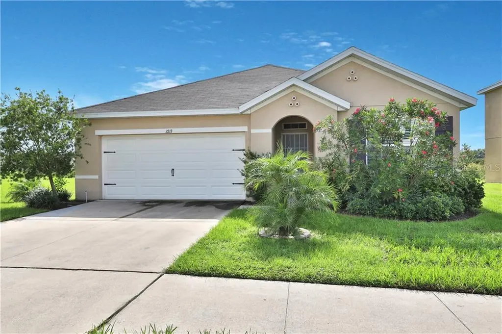 3213 Magnolia Meadows Drive Plant City FL 33567