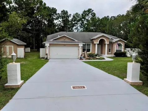 11224 Flock Avenue Weeki Wachee FL 34613